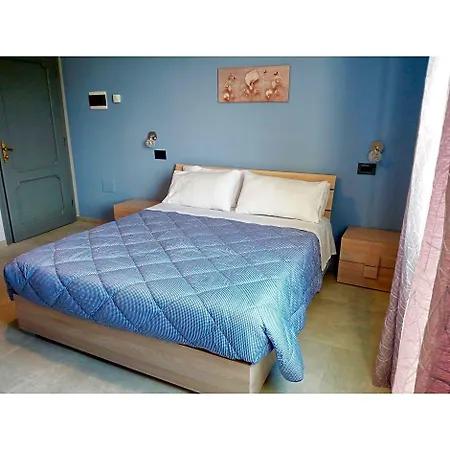 Couette-café L'agramante 3*